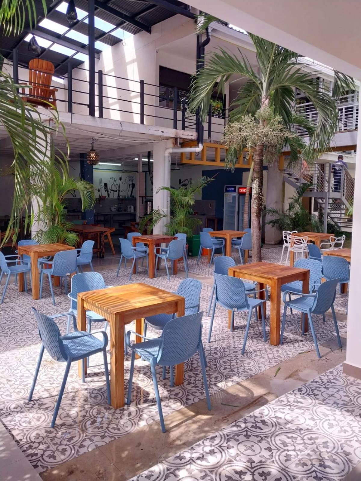 Hostel Wide Mouth Frog Quepos Manuel Antonio
